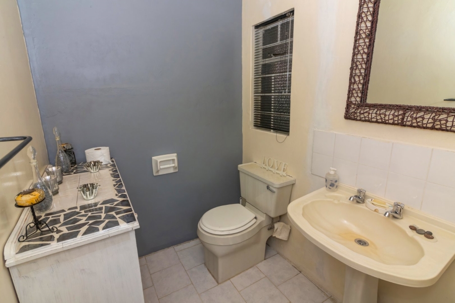 3 Bedroom Property for Sale in Uitsig Free State